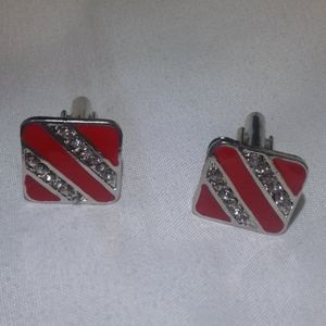 Cuff links